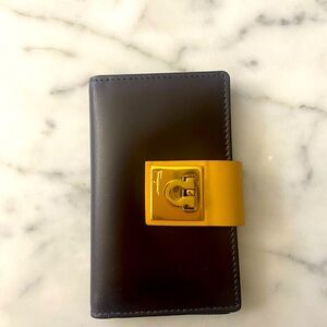 Salvatore Ferragamo Brown Tan Leather key & card